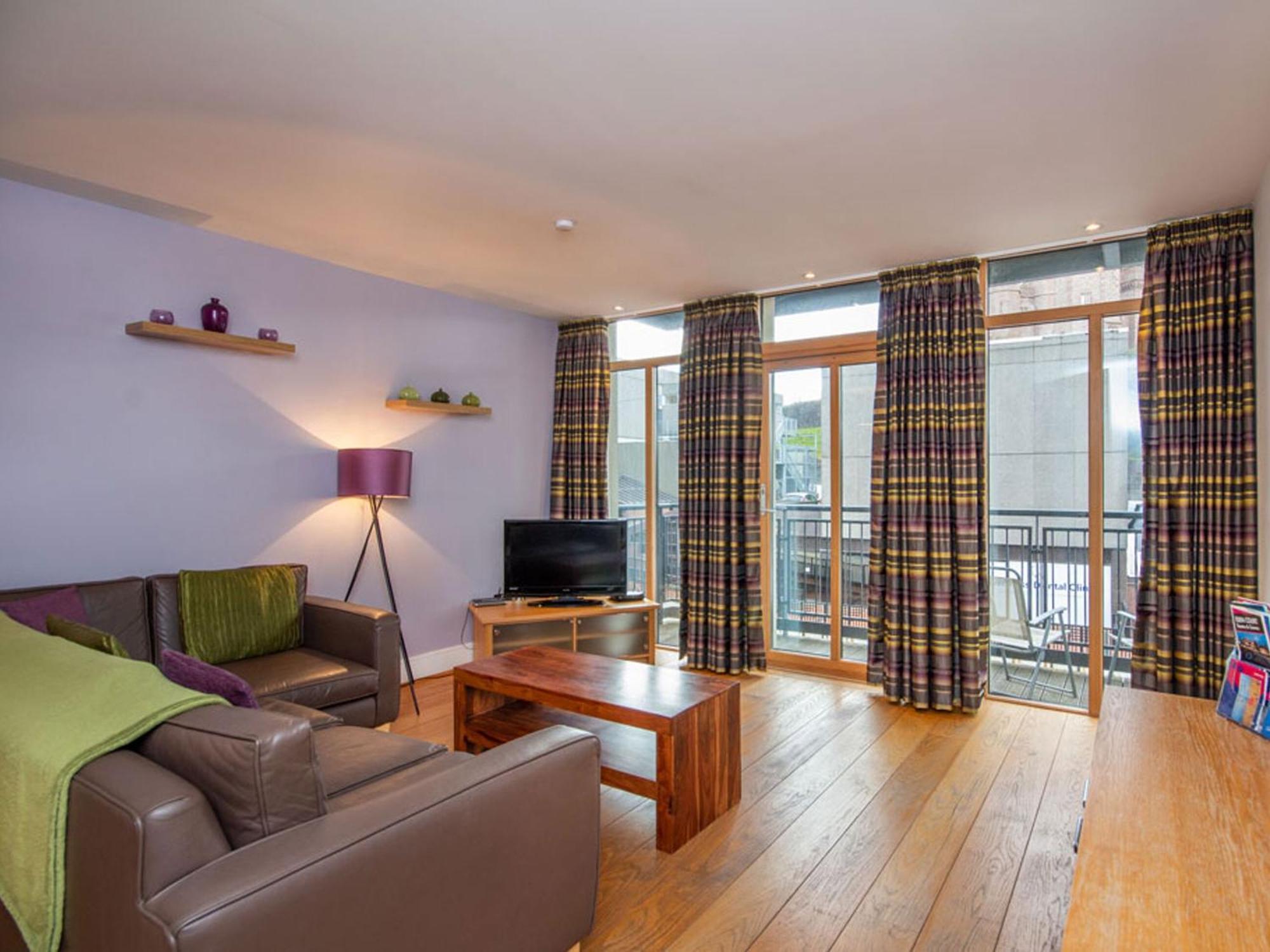 206 By The Bridge Apartment Inverness Eksteriør billede